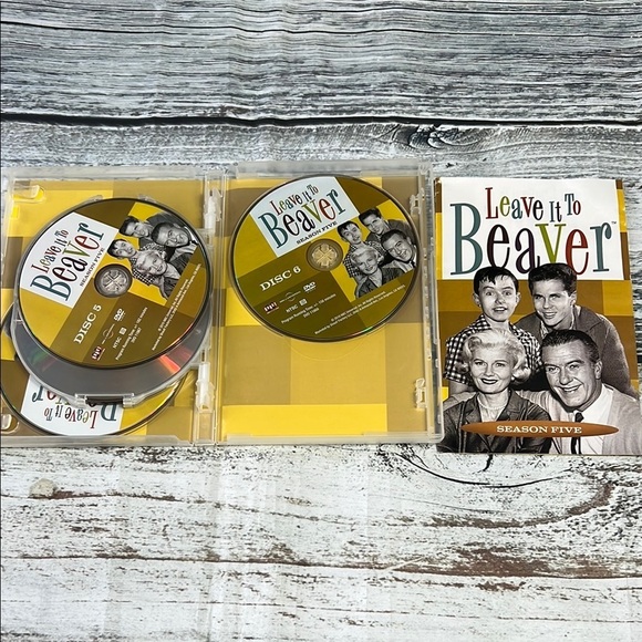 Leave It to Beaver DVD Set 6 Seasons Complete Sets Pre owned in great condition - Picture 13 of 16